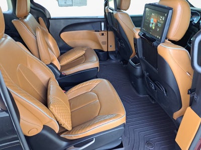 2021 Chrysler Pacifica Hybrid Pinnacle