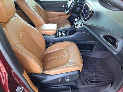 2021 Chrysler Pacifica Hybrid Pinnacle