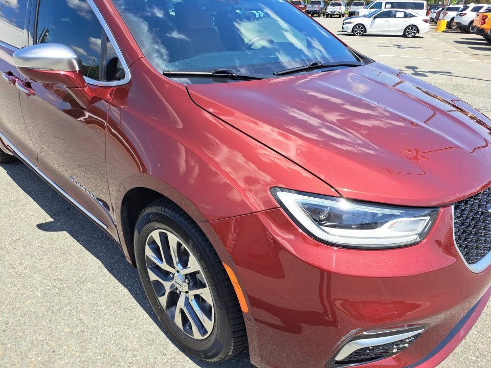 2021 Chrysler Pacifica Hybrid Pinnacle