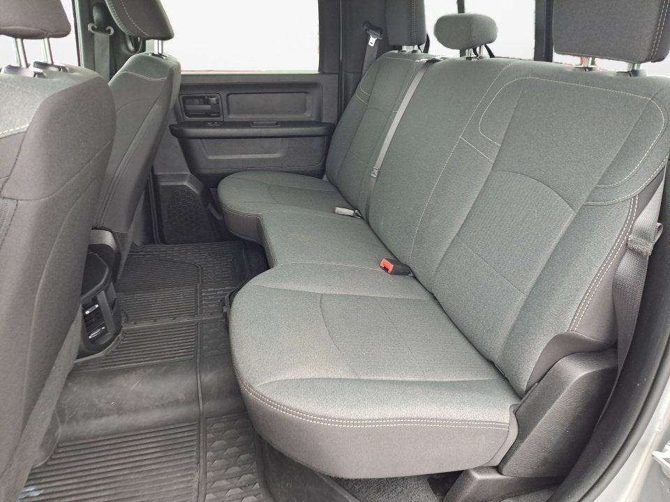 2022 RAM 2500 Tradesman Crew Cab 4x4 6'4" Box