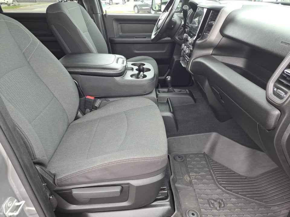 2022 RAM 2500 Tradesman Crew Cab 4x4 6'4" Box