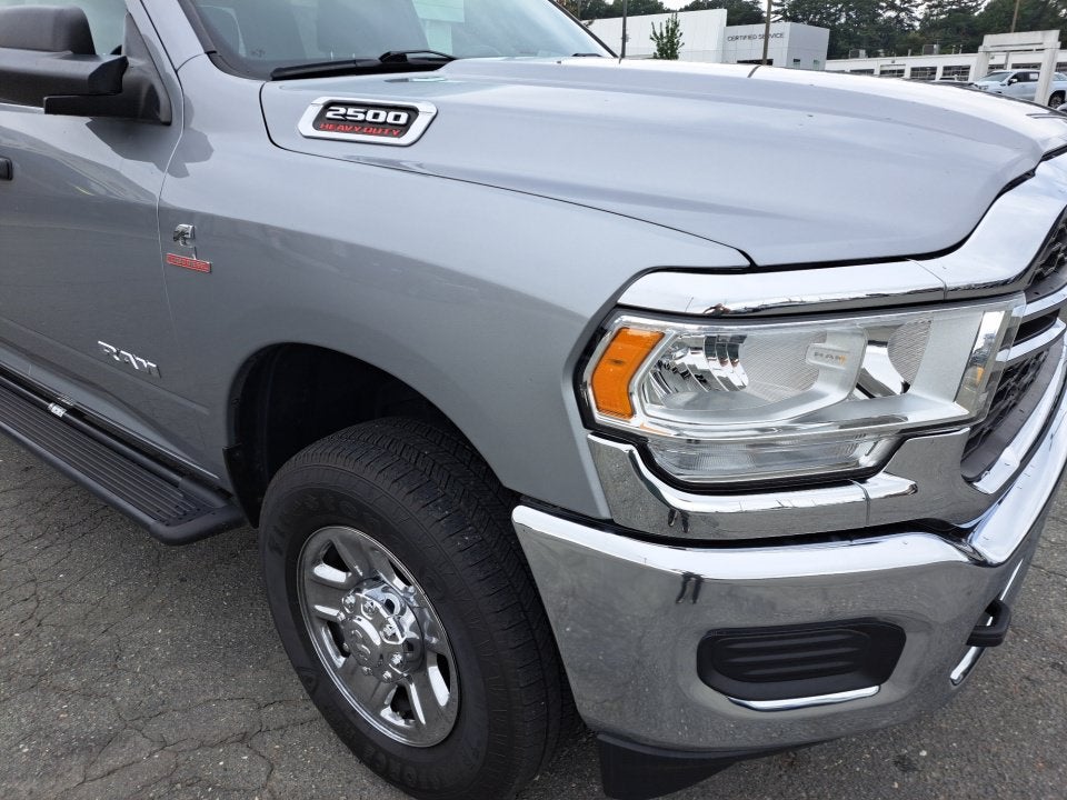 2022 RAM 2500 Tradesman Crew Cab 4x4 6'4" Box