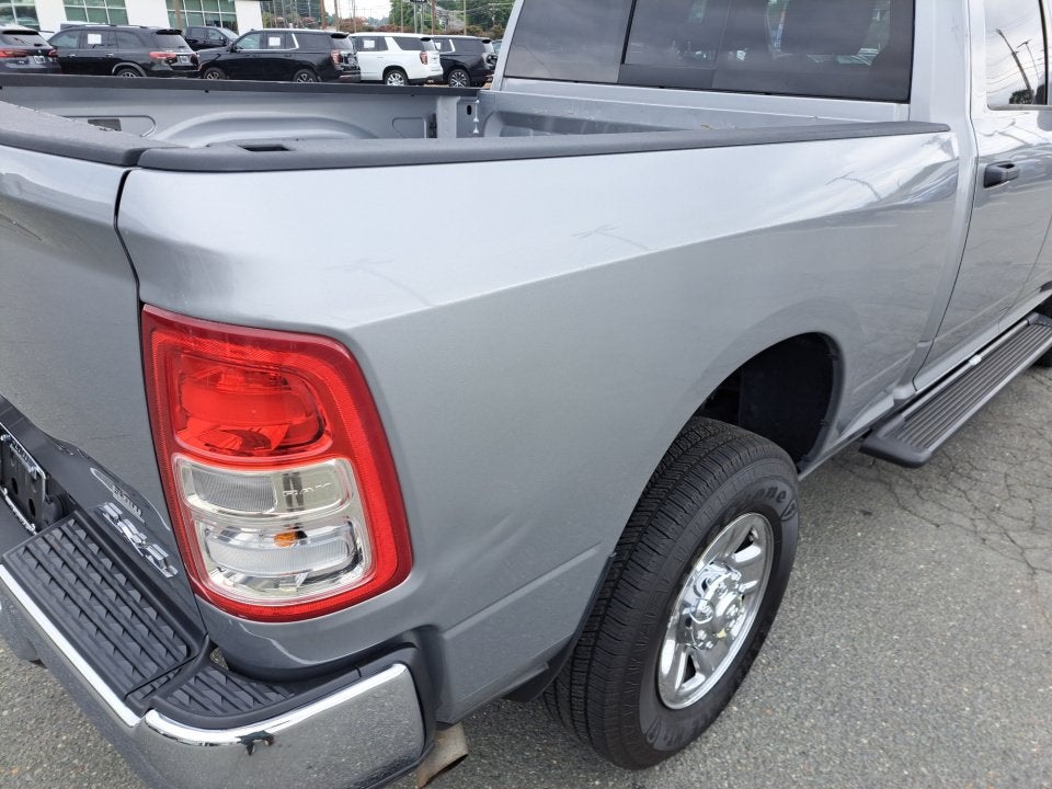 2022 RAM 2500 Tradesman Crew Cab 4x4 6'4" Box