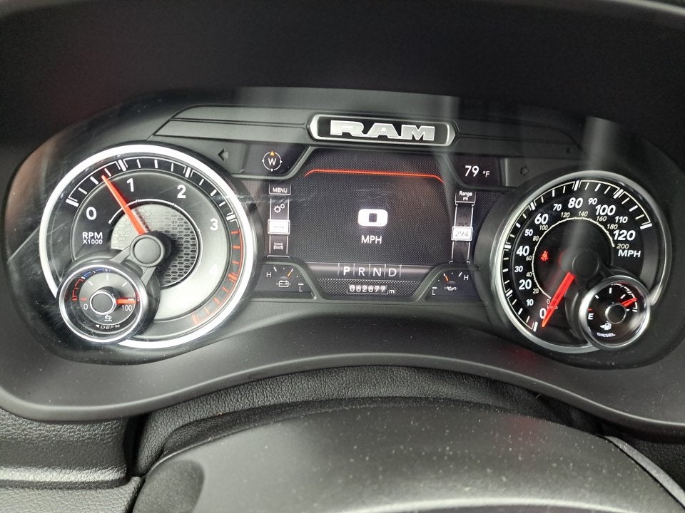 2022 RAM 2500 Tradesman Crew Cab 4x4 6'4" Box