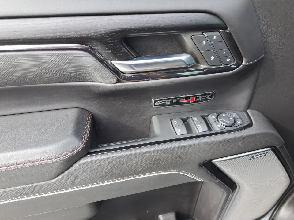 2024 GMC Sierra 1500 AT4X