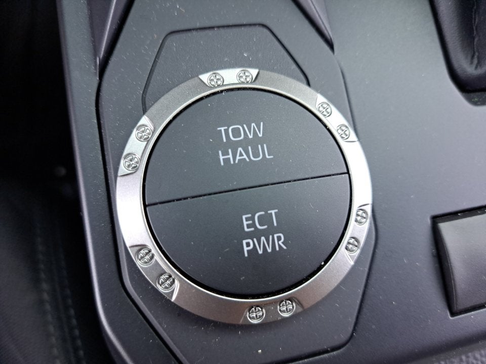 2025 Toyota Tacoma 2WD SR5