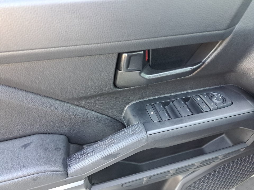 2025 Toyota Tacoma 2WD SR5