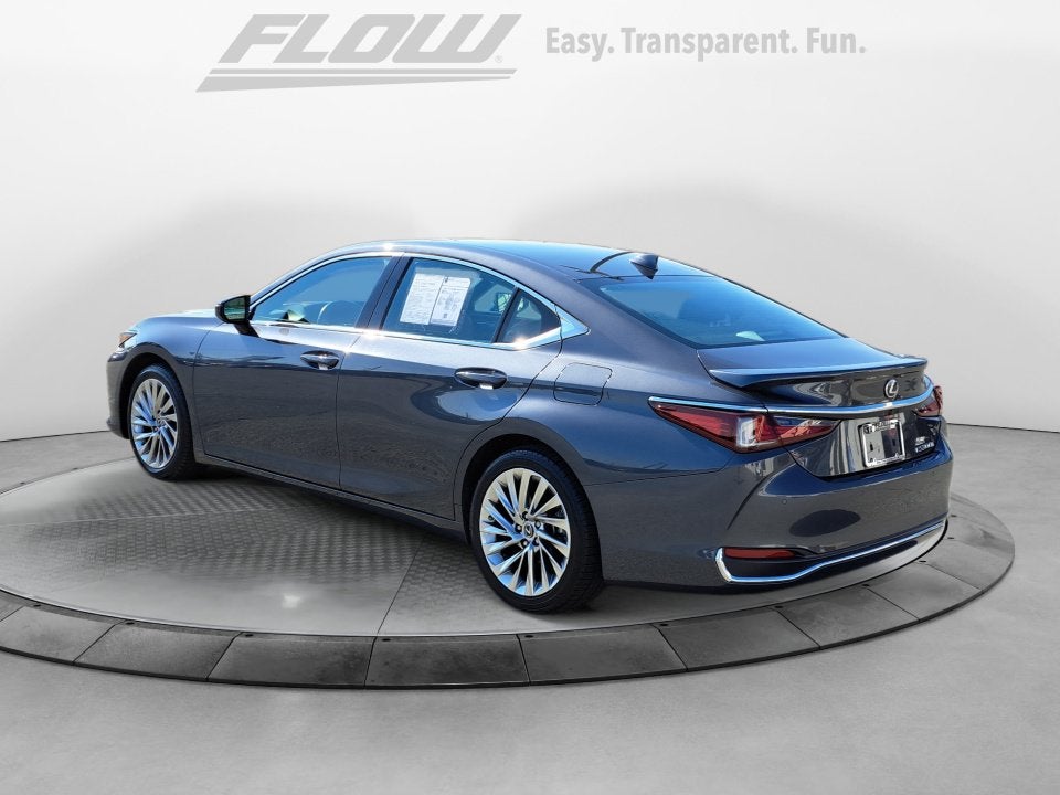 2023 Lexus ES 300h Ultra Luxury