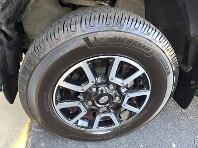 2016 Toyota Tundra 4WD Truck SR5