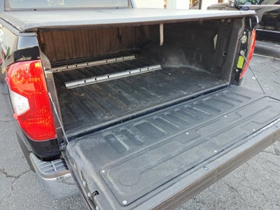 2016 Toyota Tundra 4WD Truck SR5