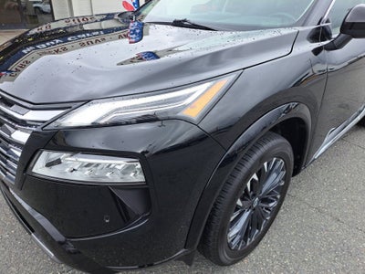 2025 Nissan Rogue Platinum FWD