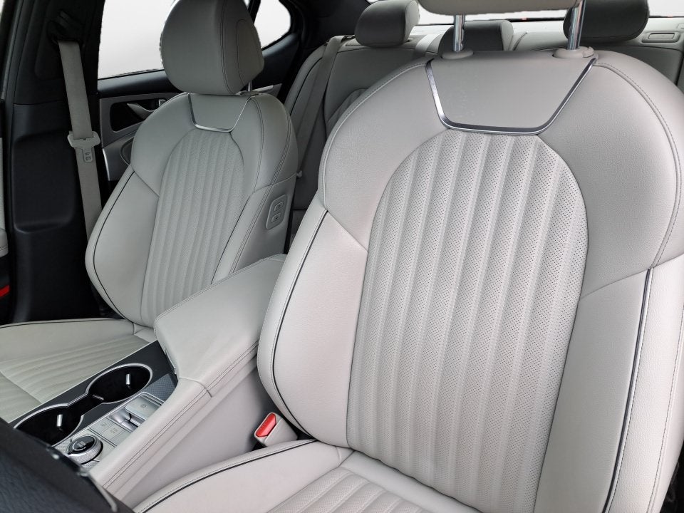 2023 Genesis G70 3.3T AWD