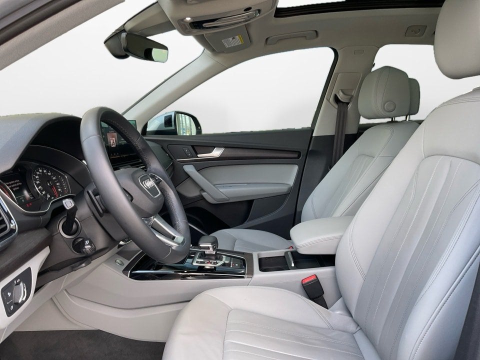 2022 Audi Q5 Premium 45 TFSI S line quattro S tronic