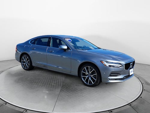 2017 Volvo S90 T6 Momentum