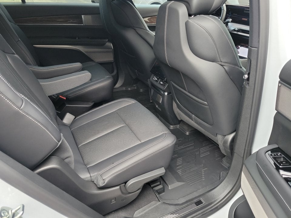 2027 Cadillac VISTIQ Luxury