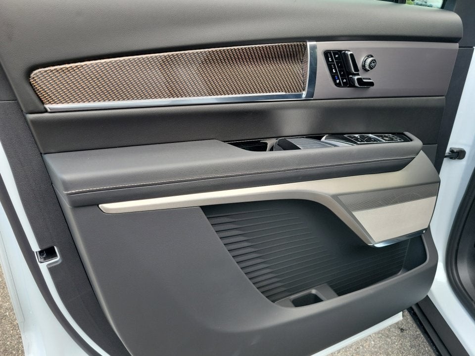 2027 Cadillac VISTIQ Luxury