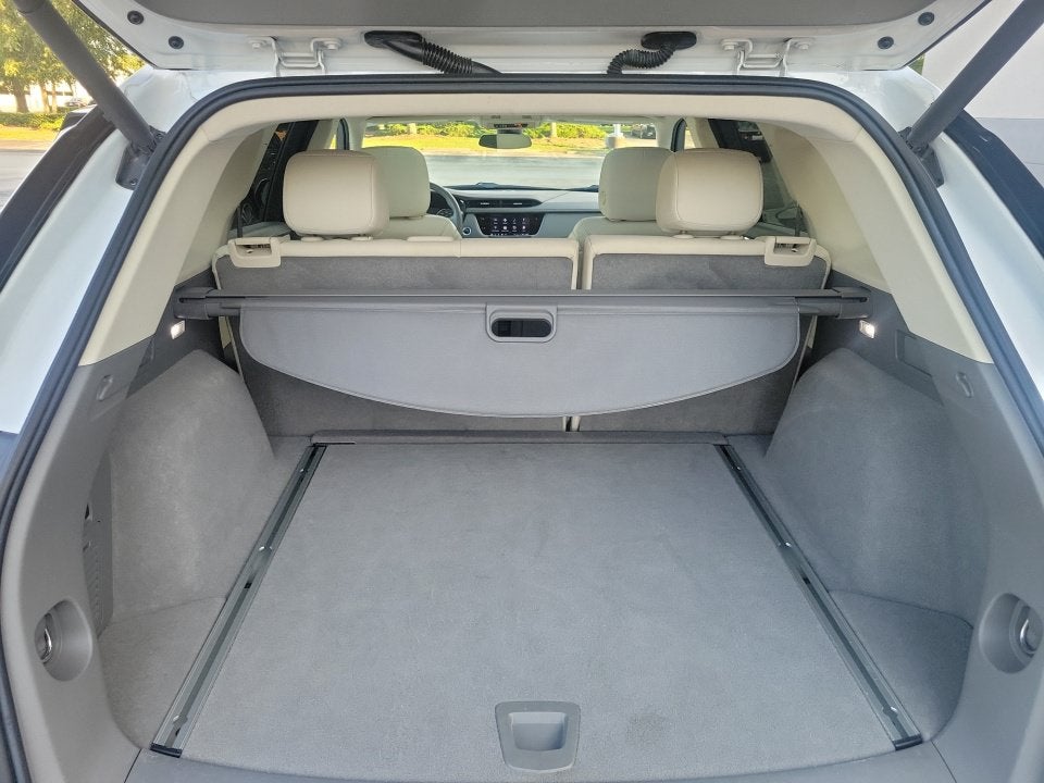2022 Cadillac XT5 FWD Premium Luxury