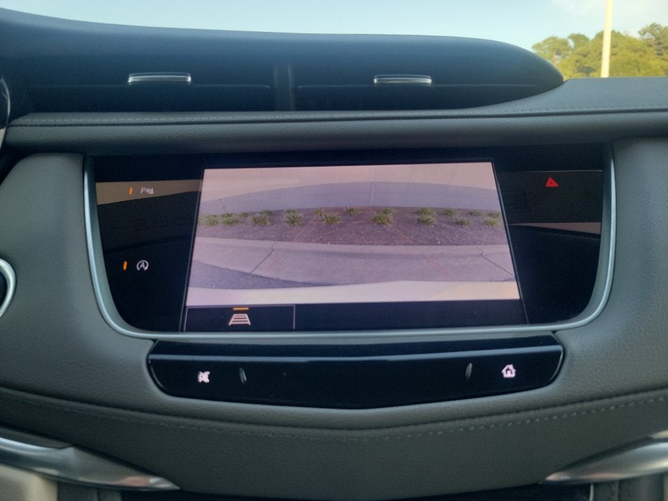 2022 Cadillac XT5 FWD Premium Luxury