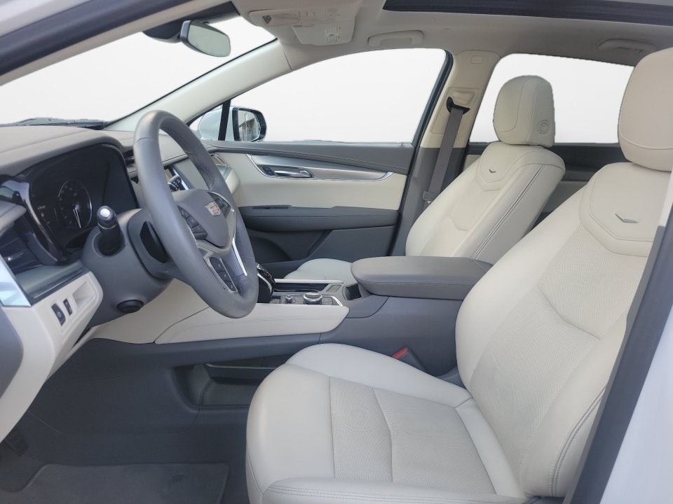 2022 Cadillac XT5 FWD Premium Luxury