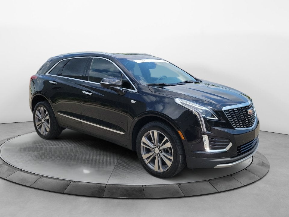 2022 Cadillac XT5 FWD Premium Luxury