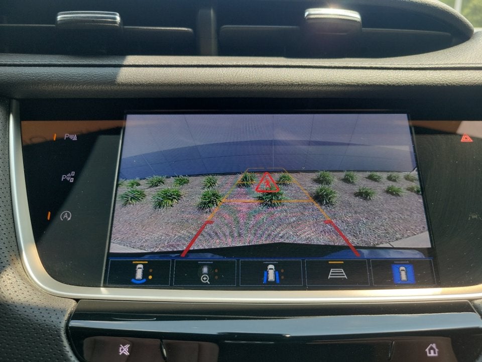 2022 Cadillac XT5 FWD Premium Luxury