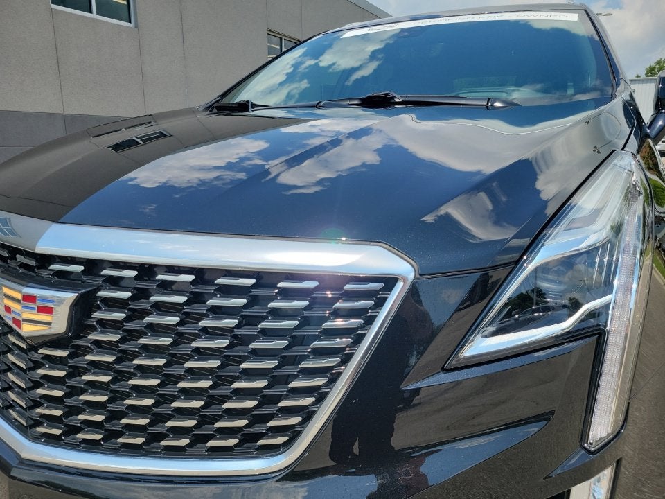 2022 Cadillac XT5 FWD Premium Luxury