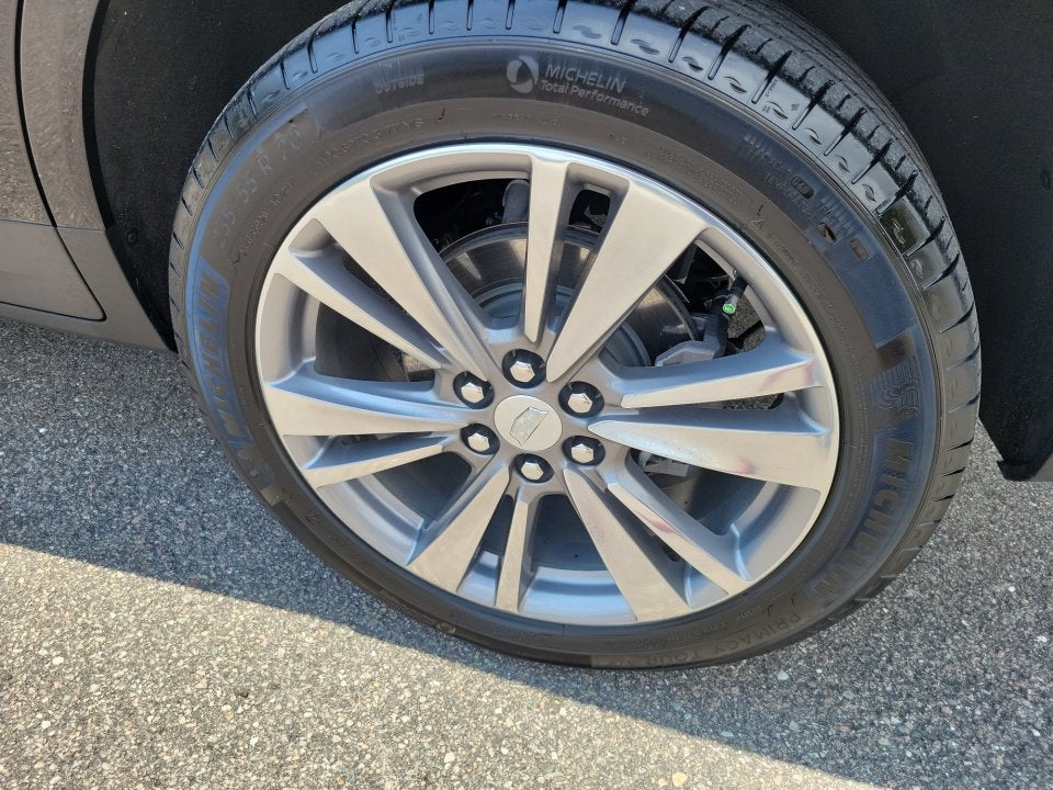 2022 Cadillac XT5 FWD Premium Luxury