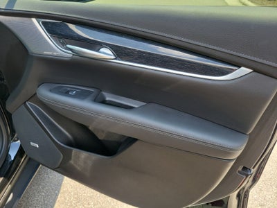 2022 Cadillac XT5 FWD Premium Luxury