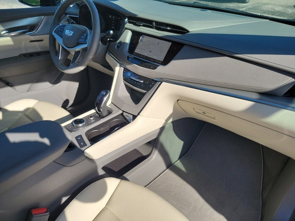 2026 Cadillac XT5 Premium Luxury