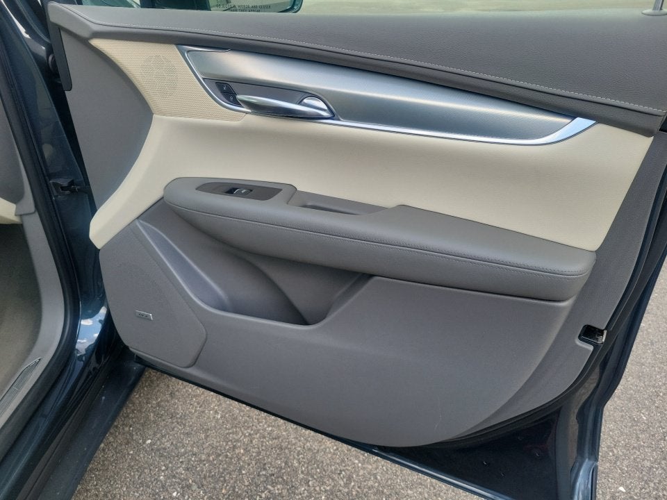 2019 Cadillac XT5 Premium Luxury FWD