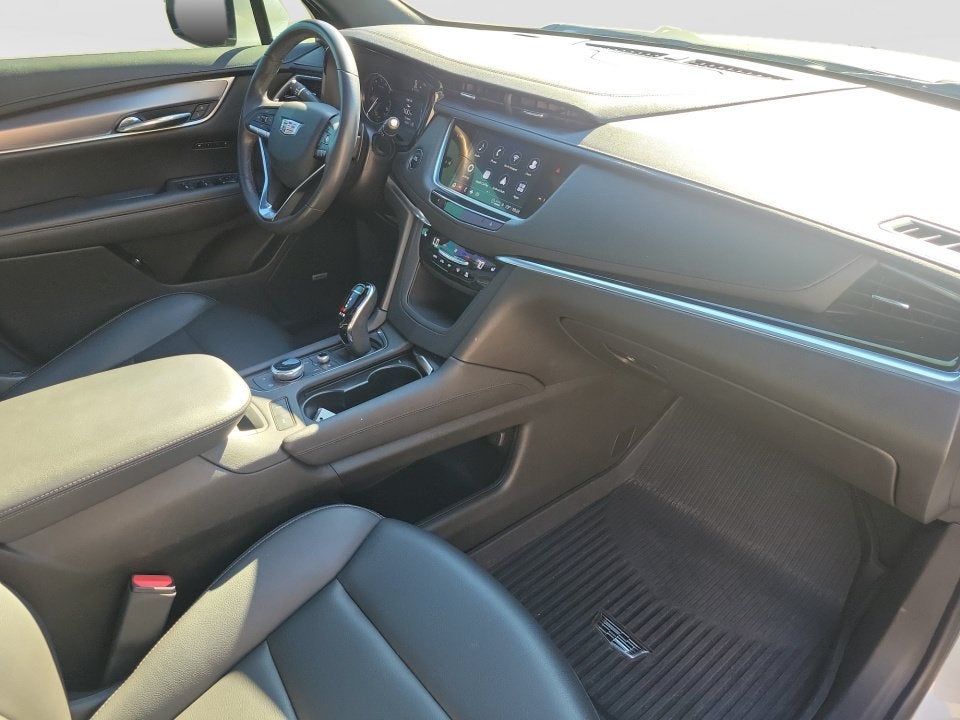 2023 Cadillac XT6 AWD Luxury