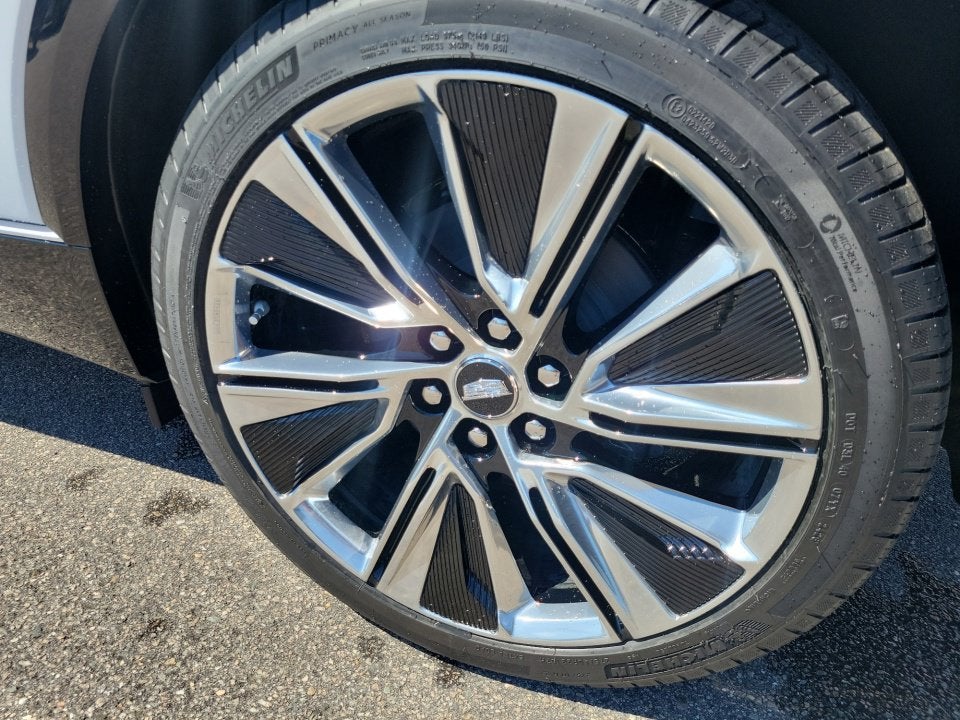 2027 Cadillac LYRIQ Signature Luxury