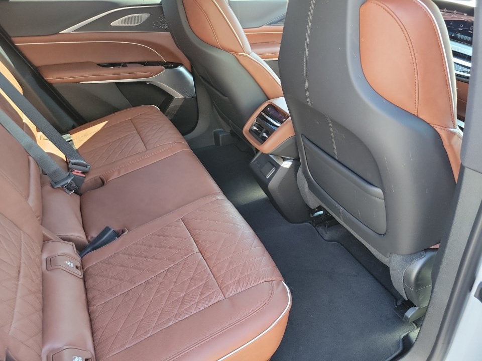 2027 Cadillac LYRIQ Signature Luxury