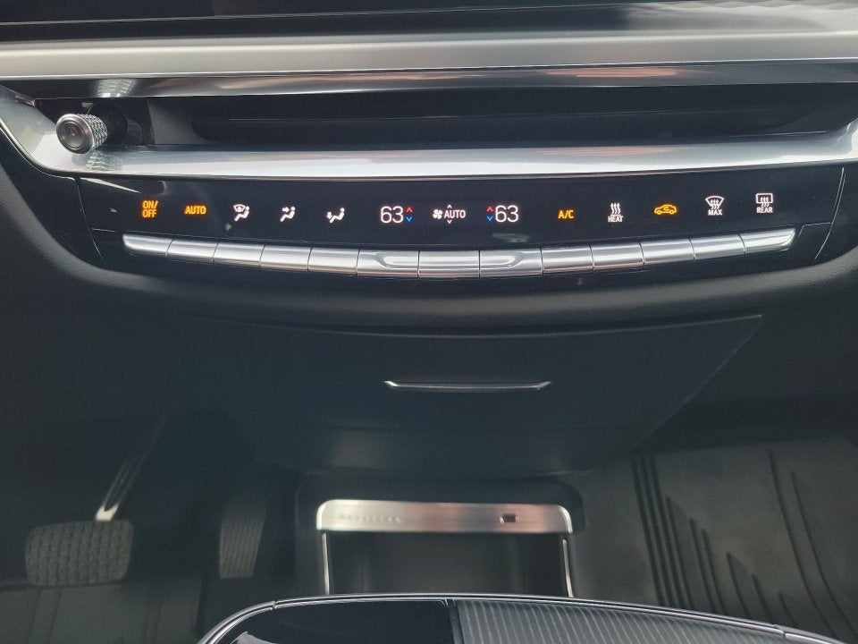 2024 Cadillac LYRIQ Sport 1