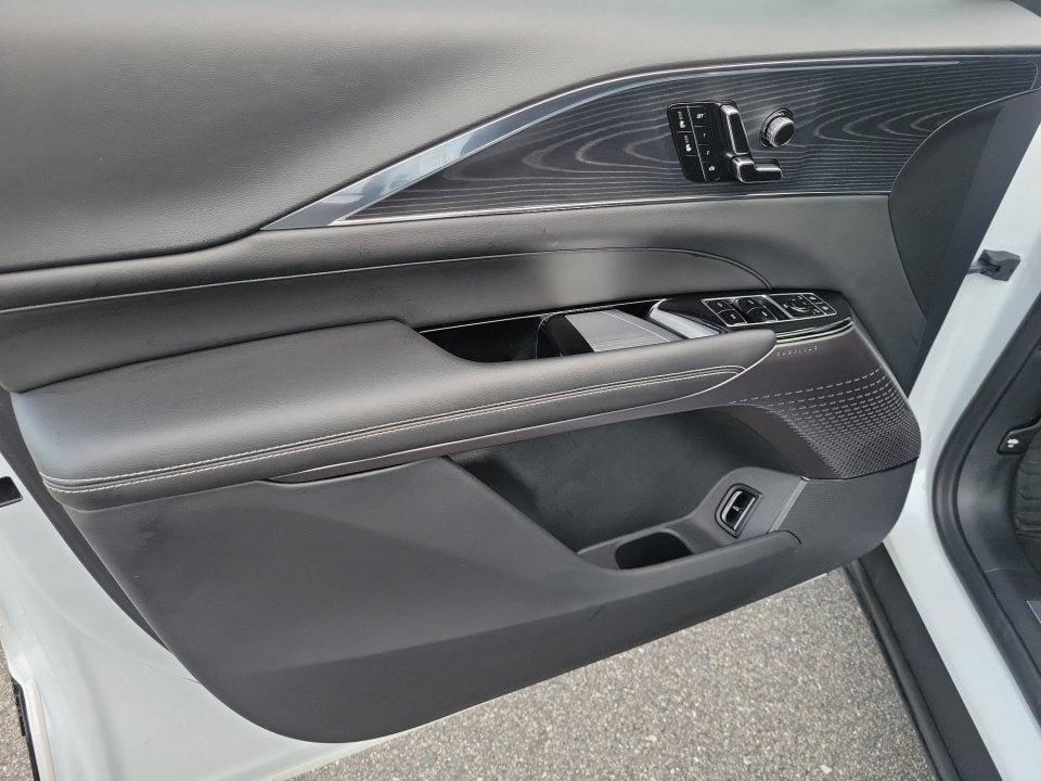 2024 Cadillac LYRIQ Sport 1