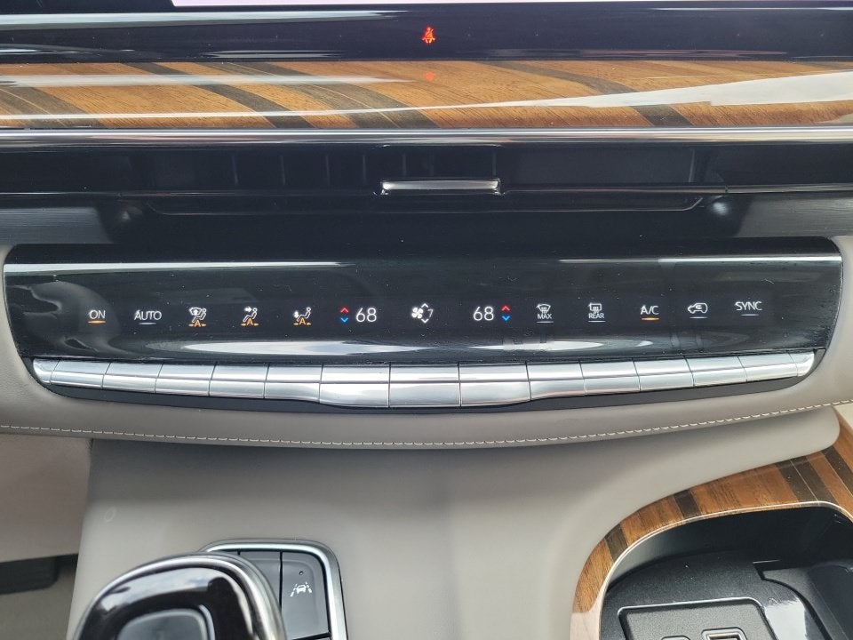 2024 Cadillac Escalade ESV Premium Luxury Platinum