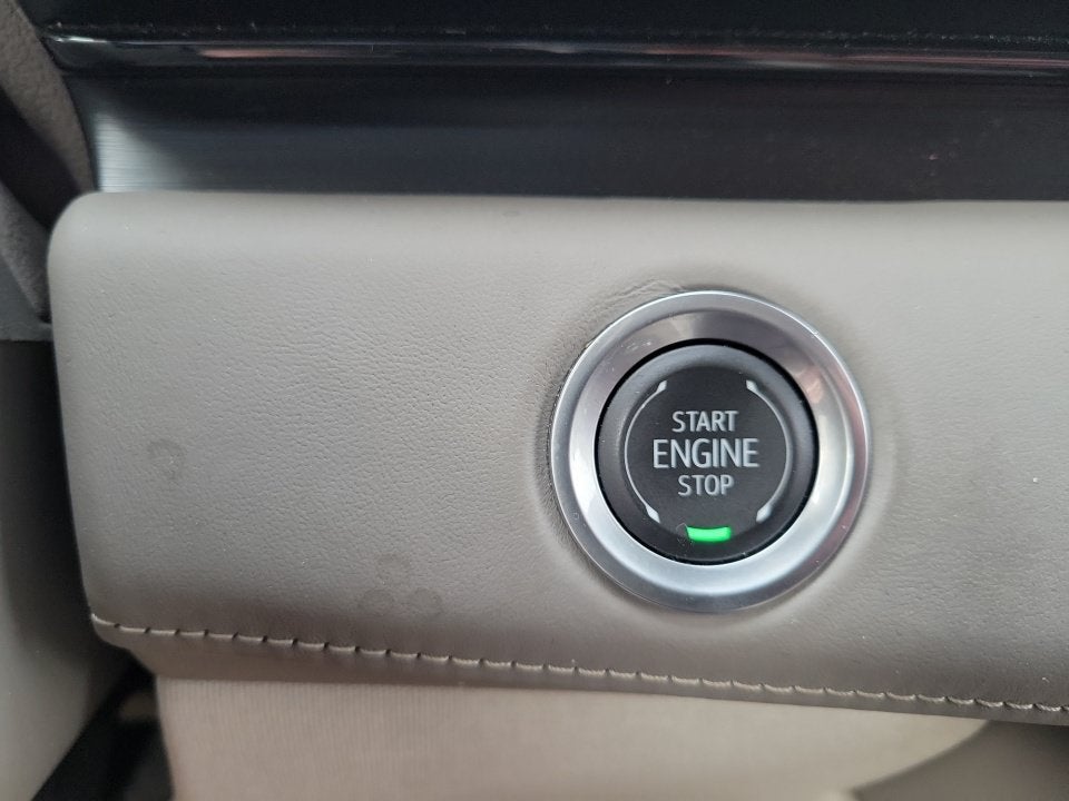 2024 Cadillac Escalade ESV Premium Luxury Platinum