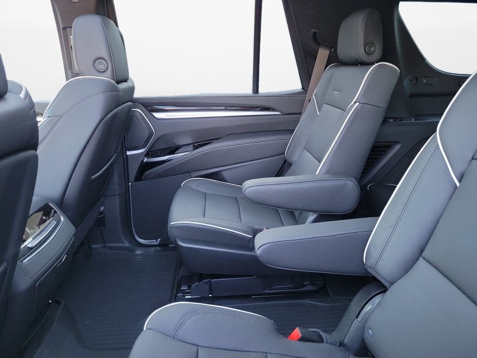 2027 Cadillac Escalade 4WD Luxury