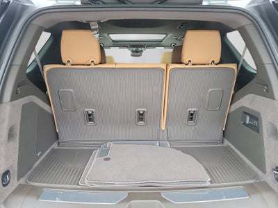 2027 Cadillac Escalade Luxury