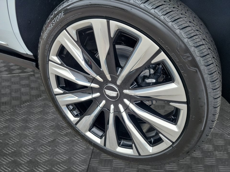 2027 Cadillac Escalade Luxury