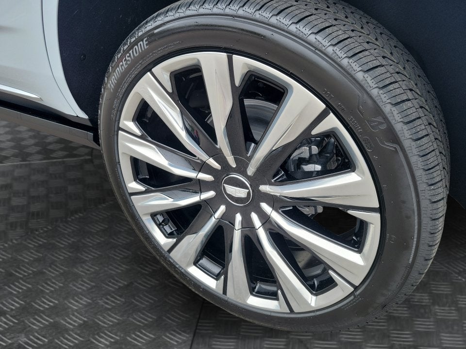 2027 Cadillac Escalade Luxury
