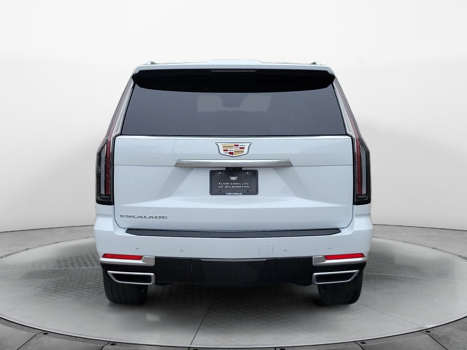 2027 Cadillac Escalade Luxury