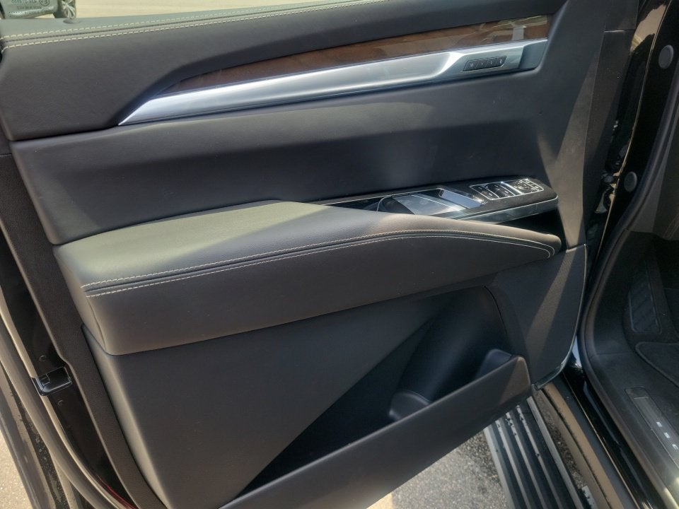 2026 Cadillac Escalade Platinum Luxury