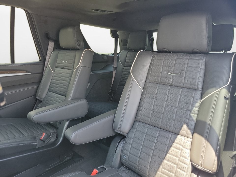 2026 Cadillac Escalade Platinum Luxury