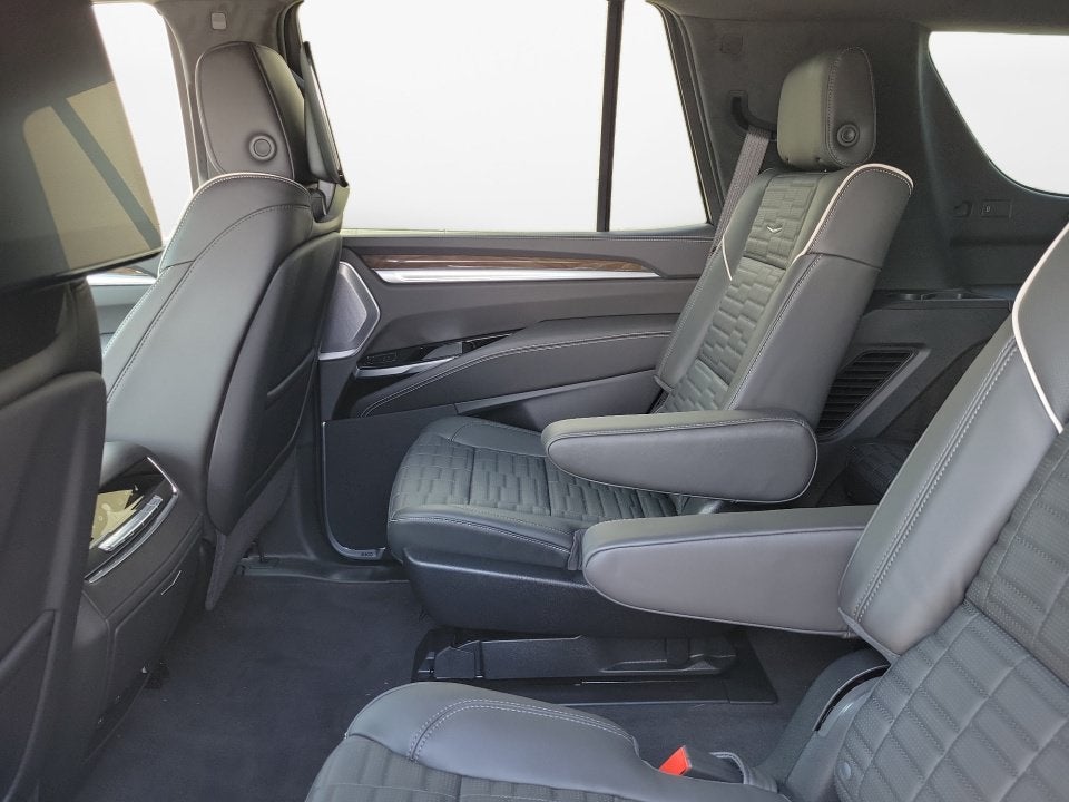2026 Cadillac Escalade Platinum Luxury