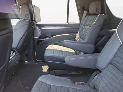 2026 Cadillac Escalade Platinum Luxury