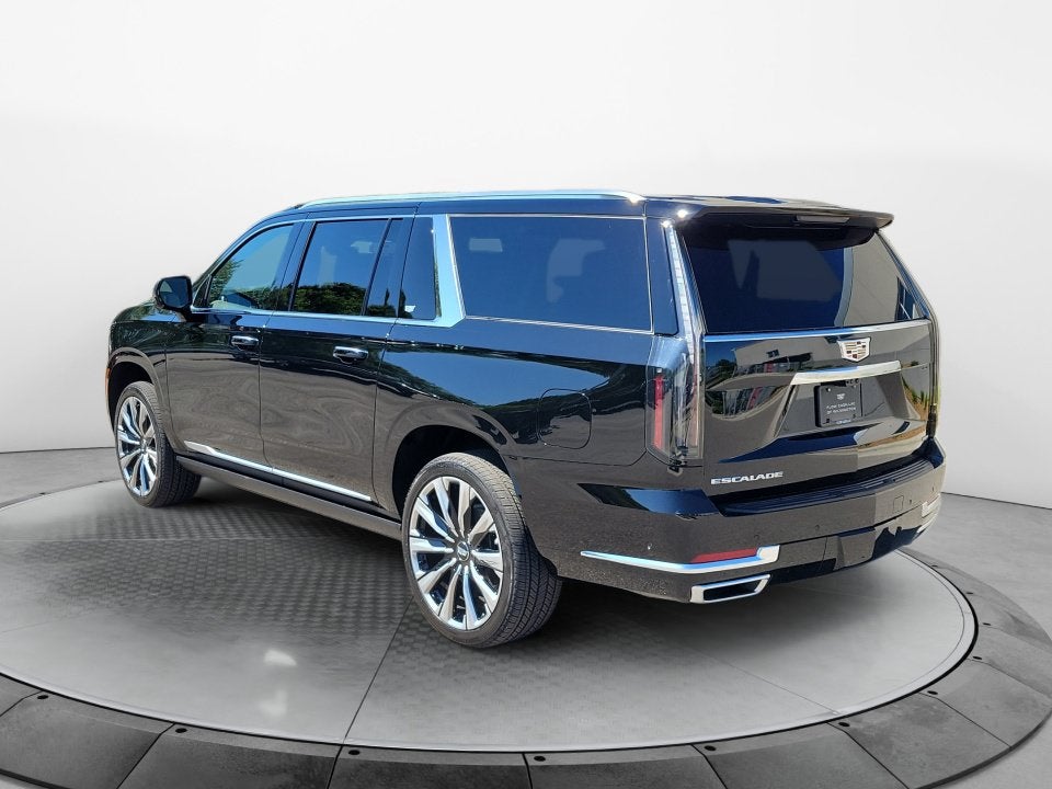 2026 Cadillac Escalade ESV Platinum Luxury