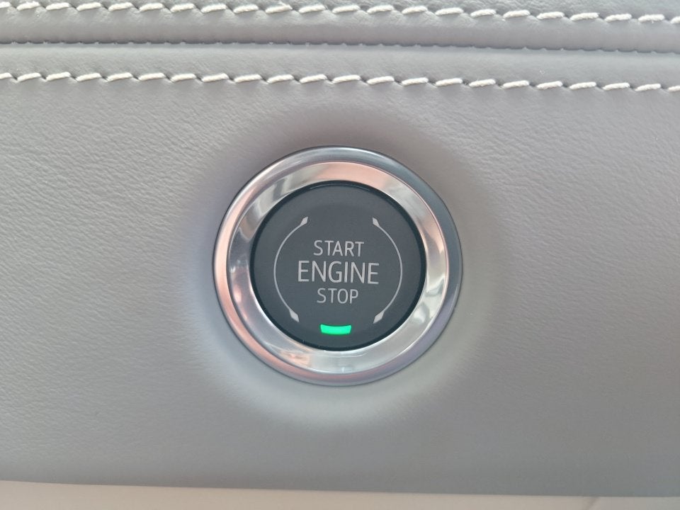 2026 Cadillac Escalade ESV Platinum Sport