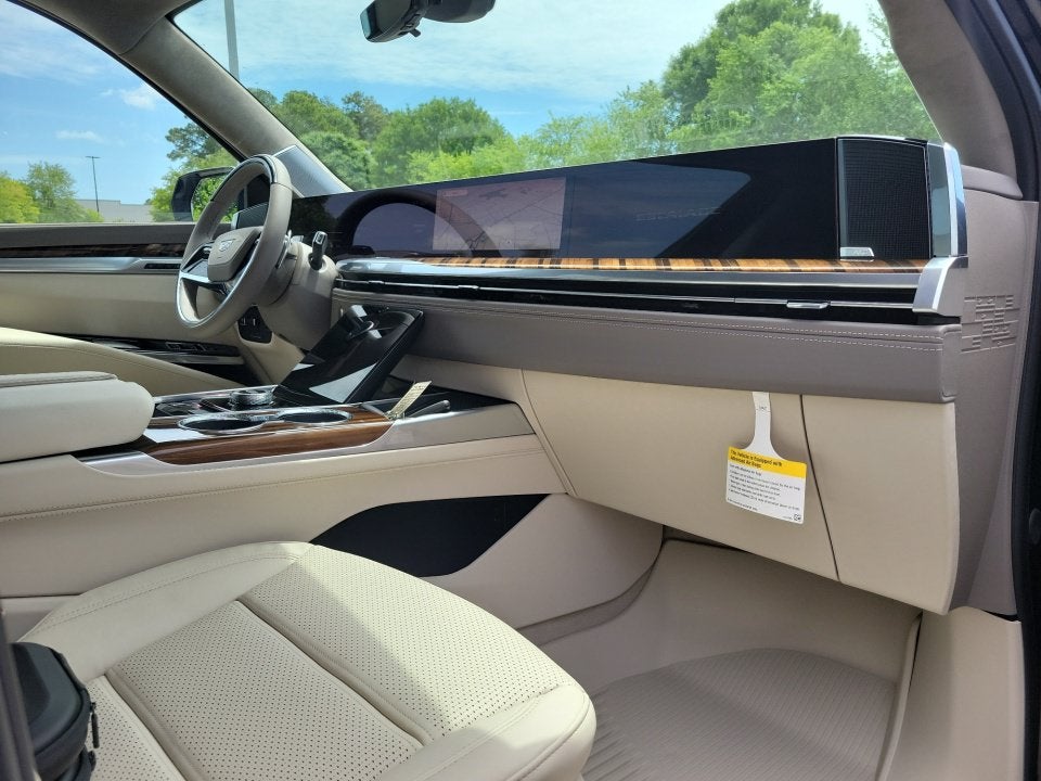 2026 Cadillac Escalade ESV Platinum Sport