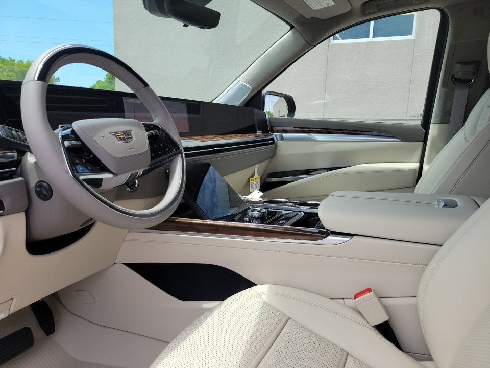 2026 Cadillac Escalade ESV Platinum Sport